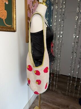 Y2K Cream Strawberry Crochet Shoulder Bag